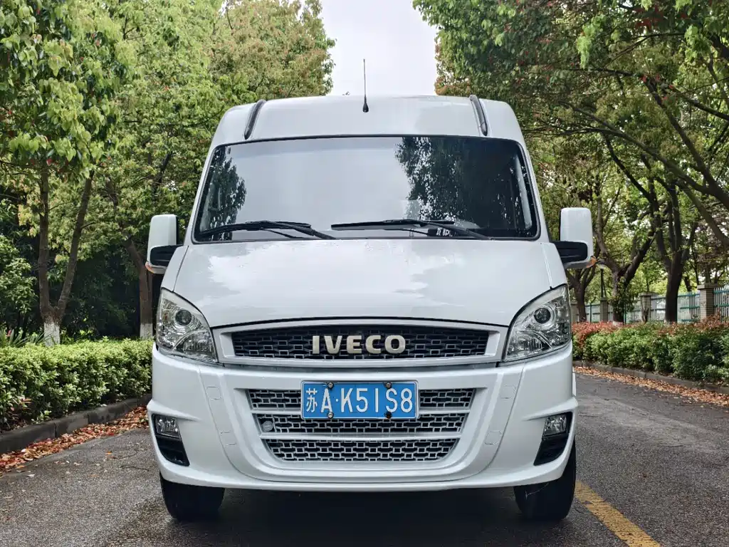 Iveco Bodhi 2016 — фото 2