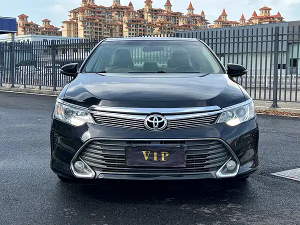 Toyota Camry 2016