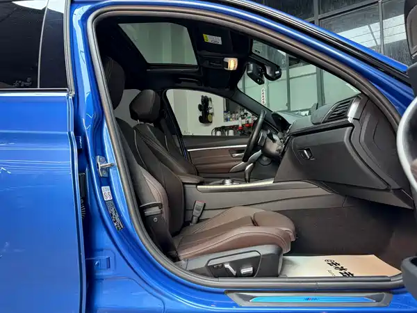 BMW 3 Series 2019