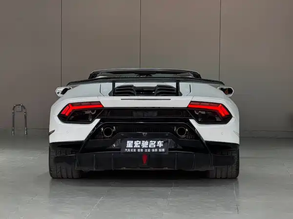 Lamborghini Huracan 2018
