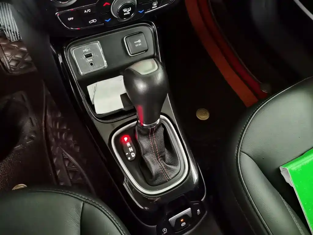 Jeep Compass 2019 — фото 14