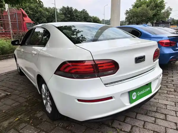 Qoros 3 2018