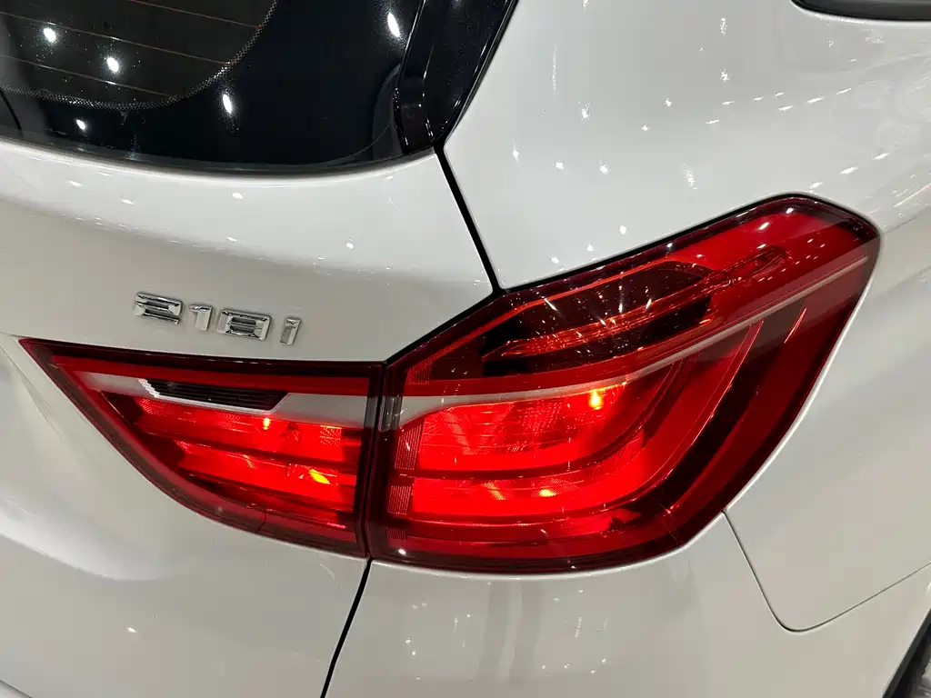 BMW 2 Series Gran Tourer 2015 — фото 28
