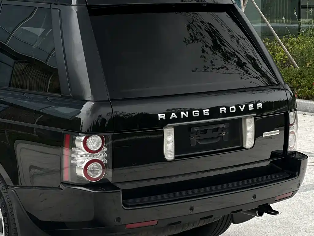 Land Rover Range Rover 2011 — фото 9