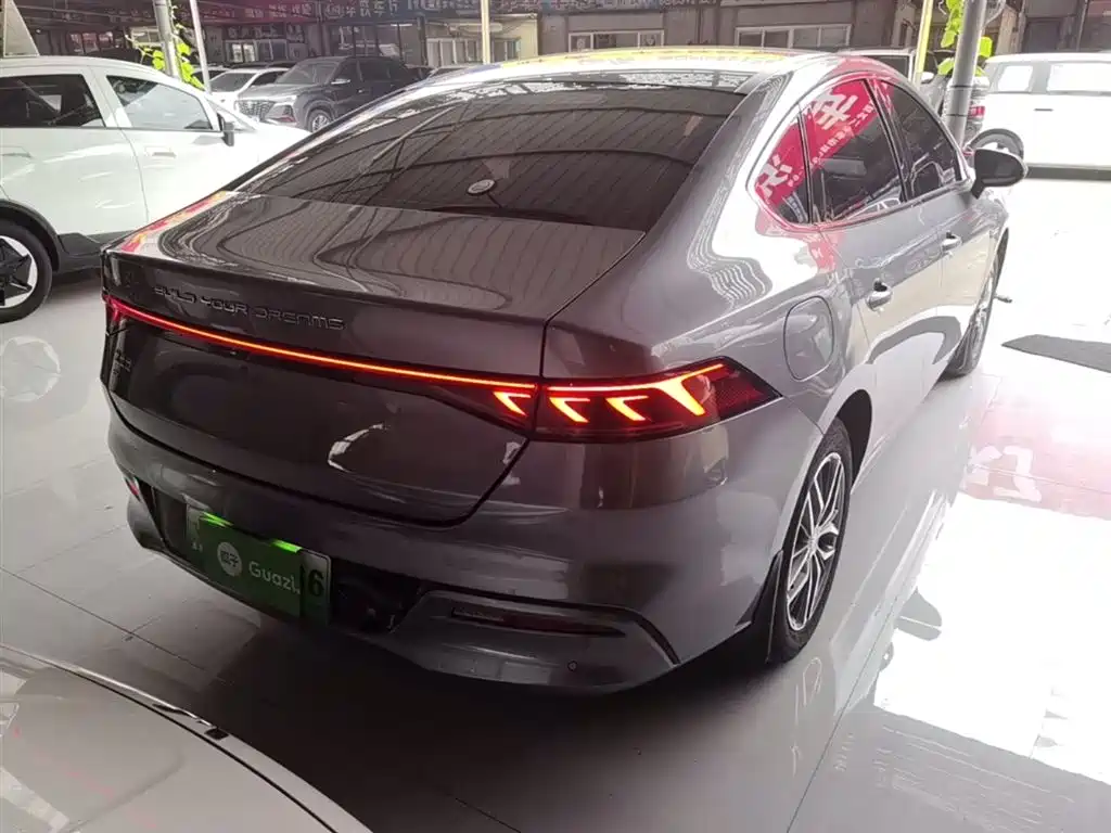 BYD Qin PLUS 2023 — фото 7