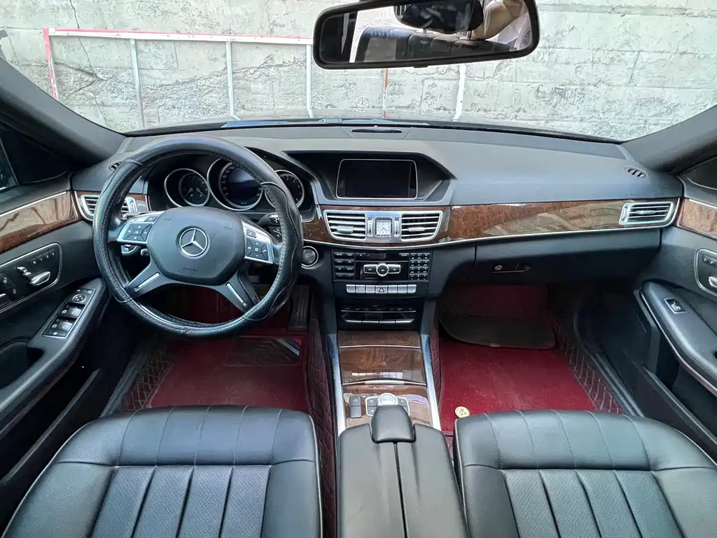 Mercedes-Benz E-Class 2015 — фото 5