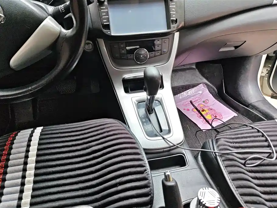 Nissan Sylphy 2015 — фото 16