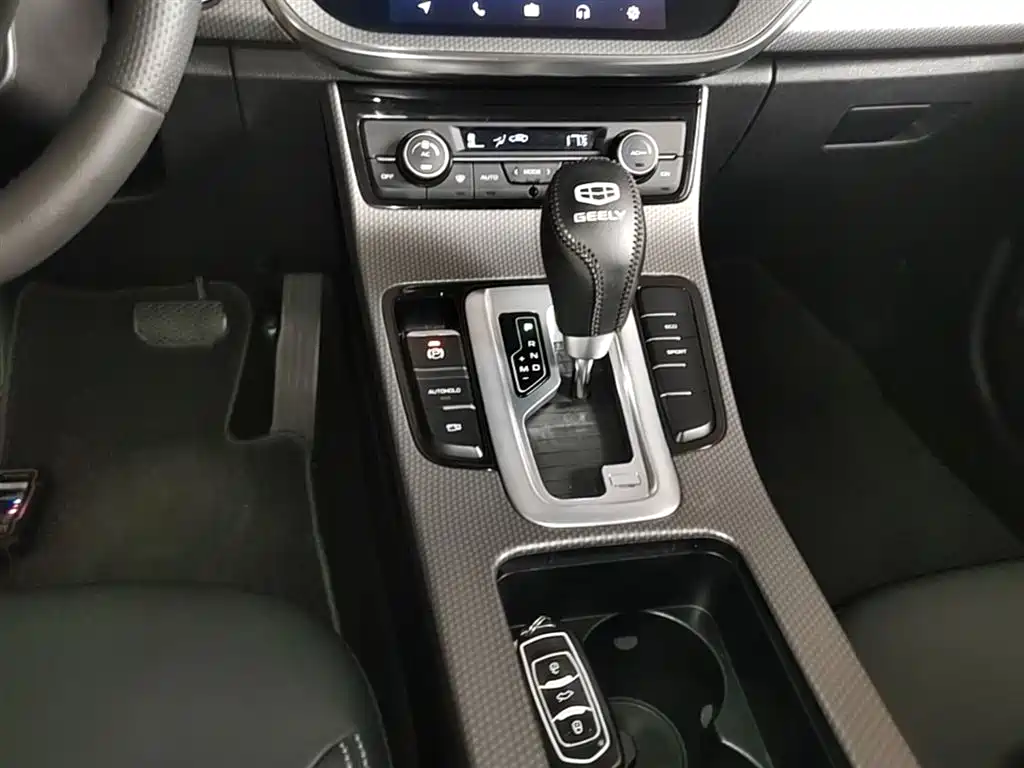 Geely Emgrand GS 2019 — фото 14