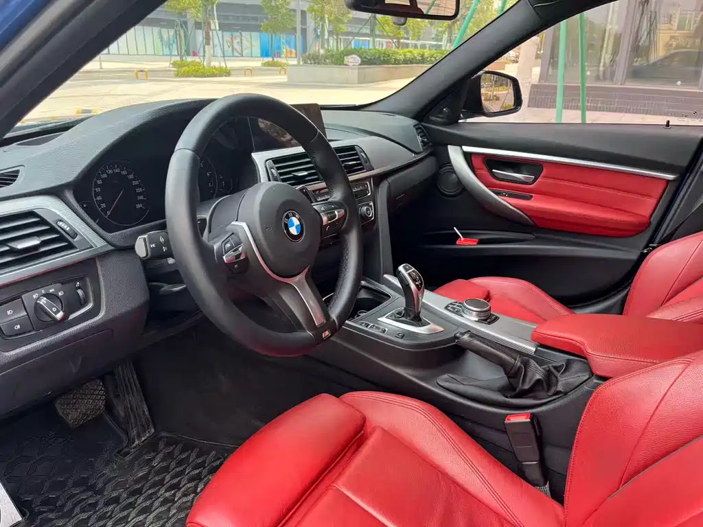 BMW 3 Series 2018