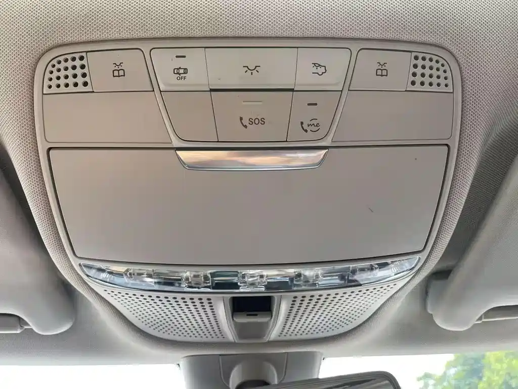 Mercedes-Benz C-Class 2020 — фото 24