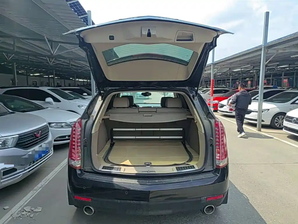 Cadillac SRX 2014 — фото 19