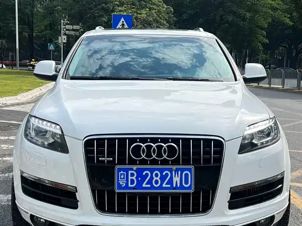 Audi Q7 2012