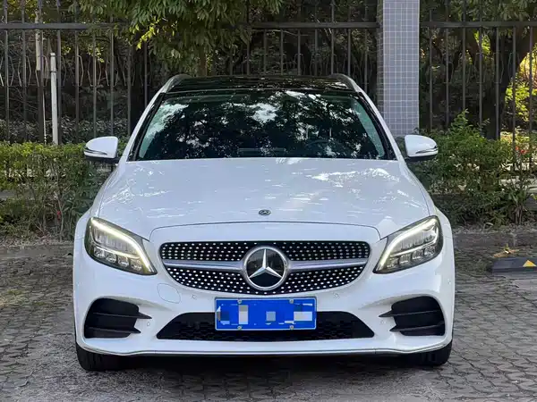 Mercedes-Benz C-Class 2020