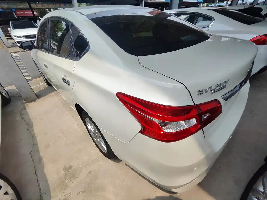Nissan Sylphy 2022 — фото 15