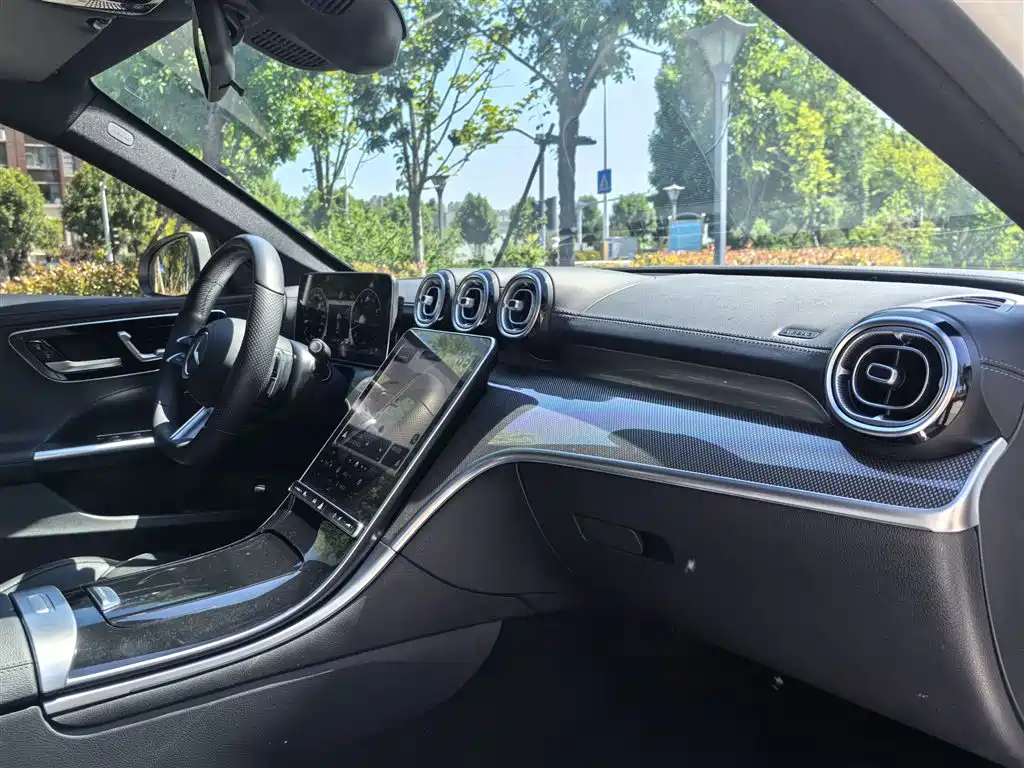 Mercedes-Benz C-Class 2022 — фото 12