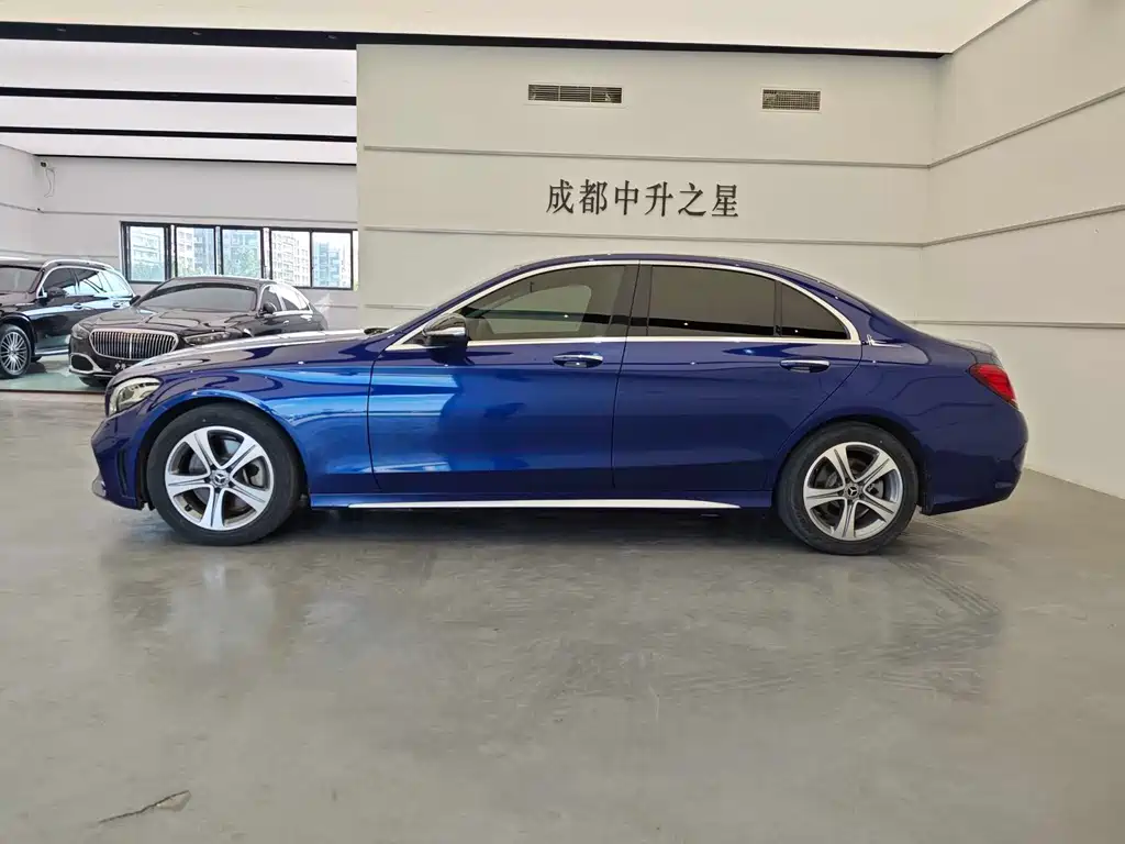 Mercedes-Benz C-Class 2019