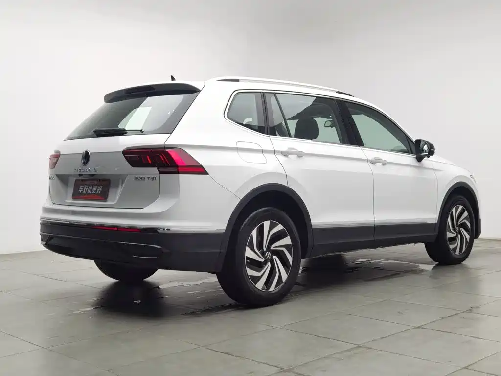 Volkswagen Tiguan L 2025 — фото 2
