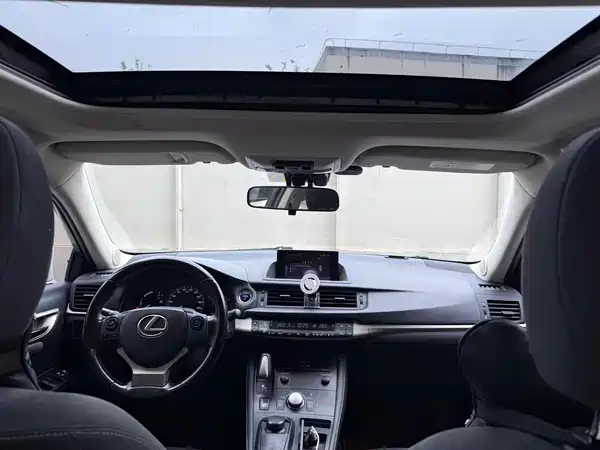 Lexus CT 2017