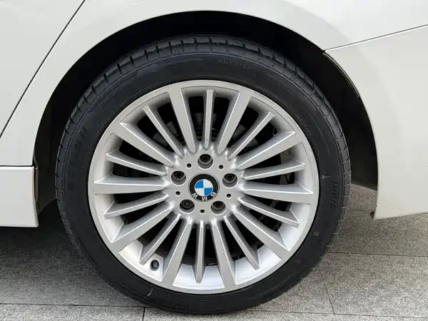 BMW 3 Series 2017
