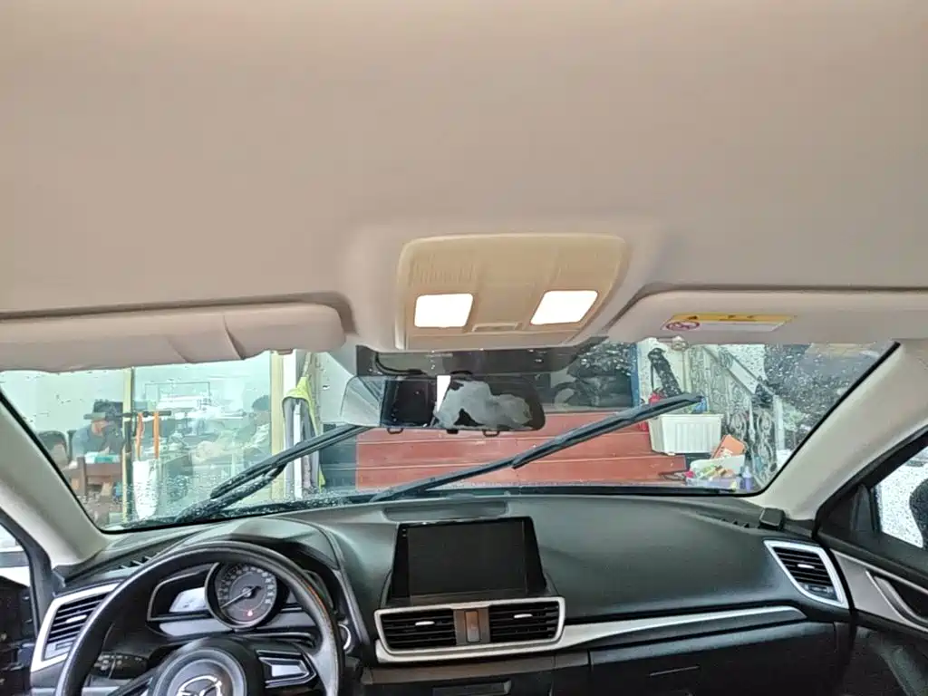 Mazda 3 Angkesela 2019 — фото 18
