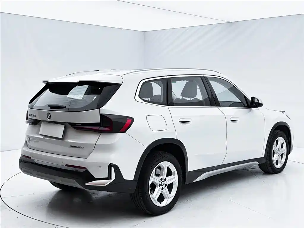 BMW X1 2024 — фото 6