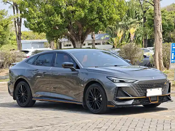 Changan UNI-V 2023