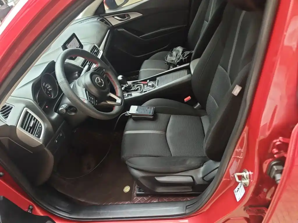 Mazda 3 Angkesela 2018 — фото 15