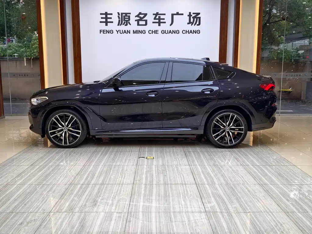 BMW X6 2022 — фото 27