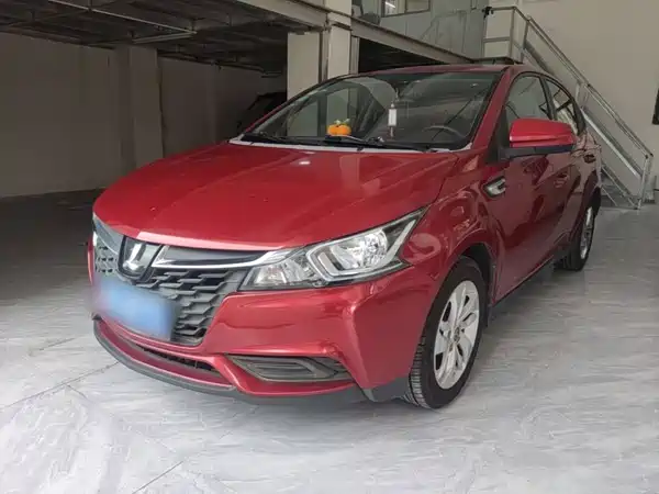 Luxgen Sharp 3 2017