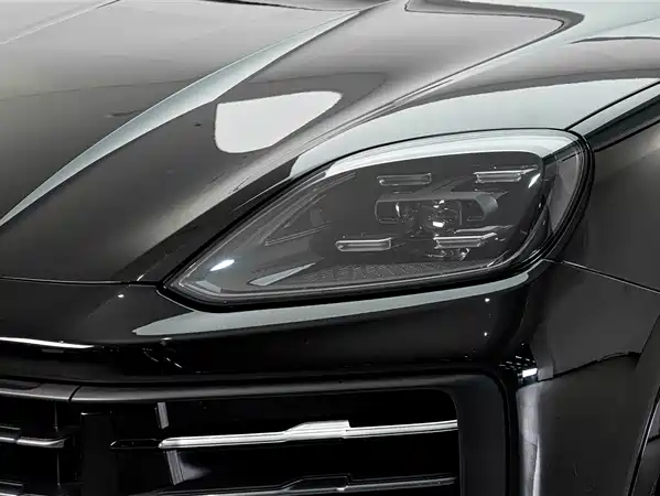 Porsche Cayenne 2024