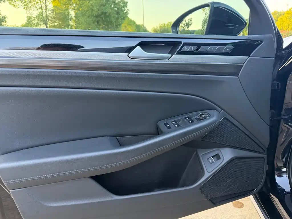 Volkswagen Phideon 2020