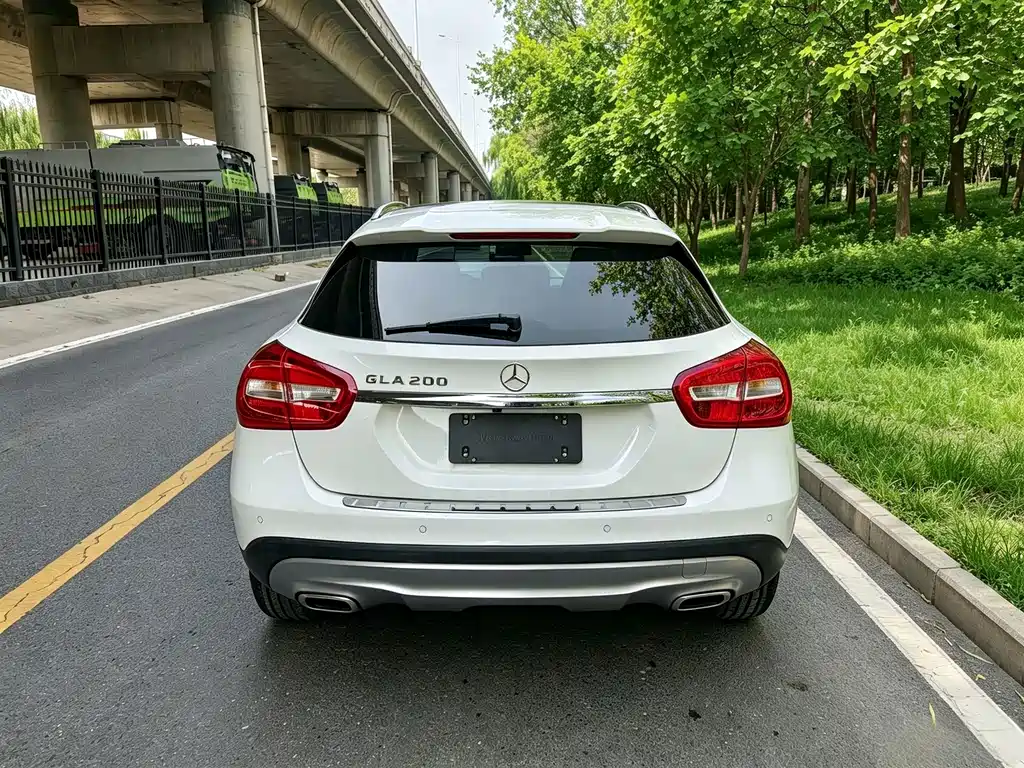 Mercedes-Benz GLA 2017 — фото 12