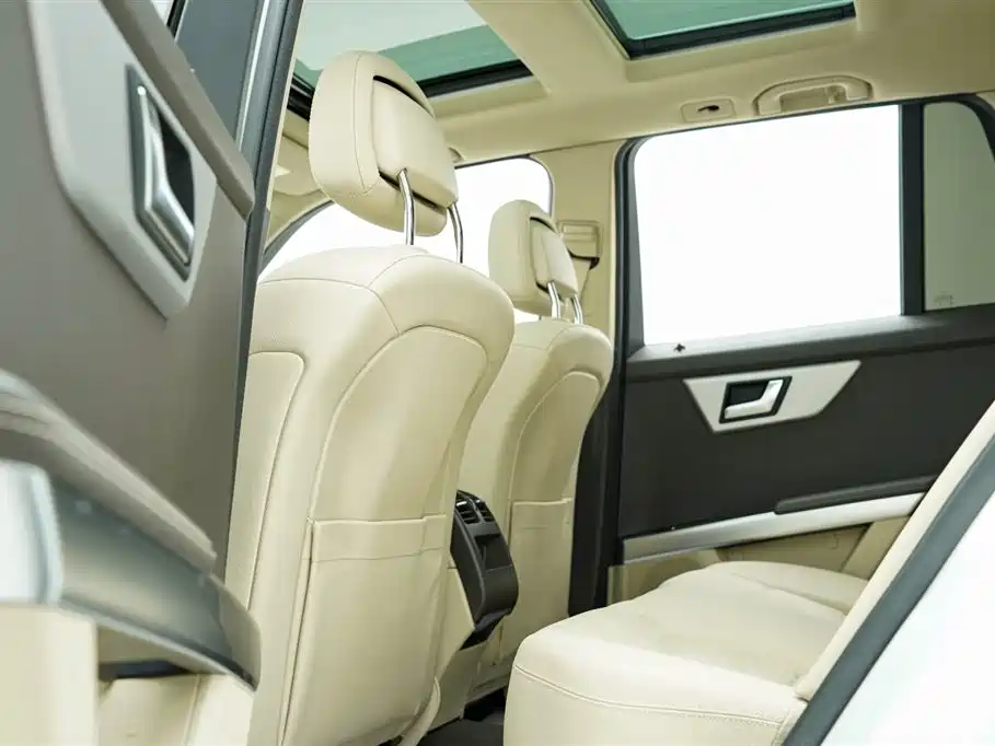 Mercedes-Benz GLK-Class 2015 — фото 10