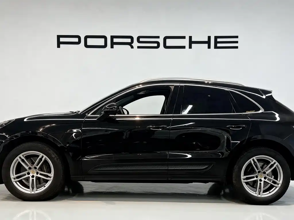 Porsche Macan 2024 — фото 3