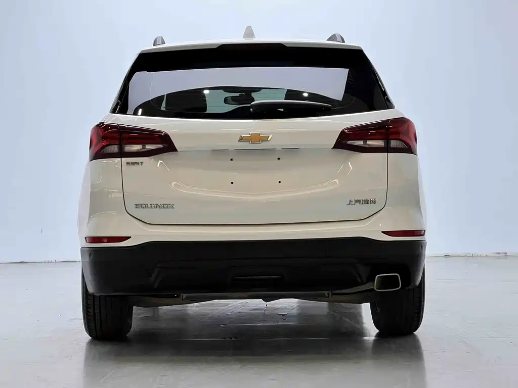 Chevrolet Equinox 2021 — фото 10