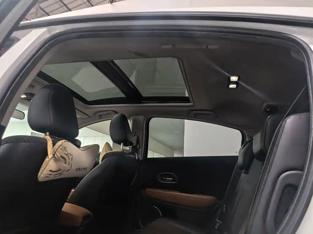 Honda Vezel 2015