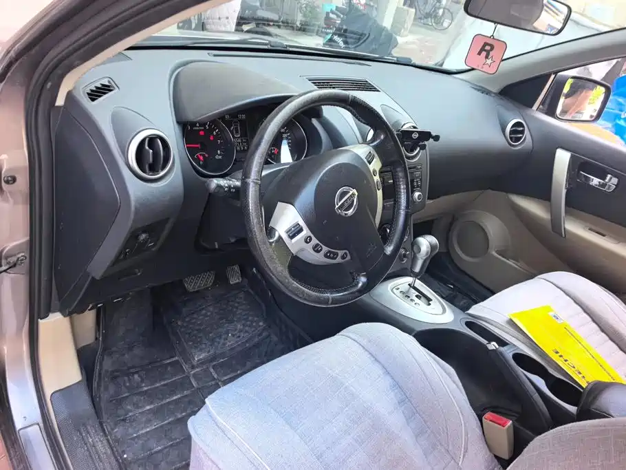 Nissan Qashqai 2013 — фото 12