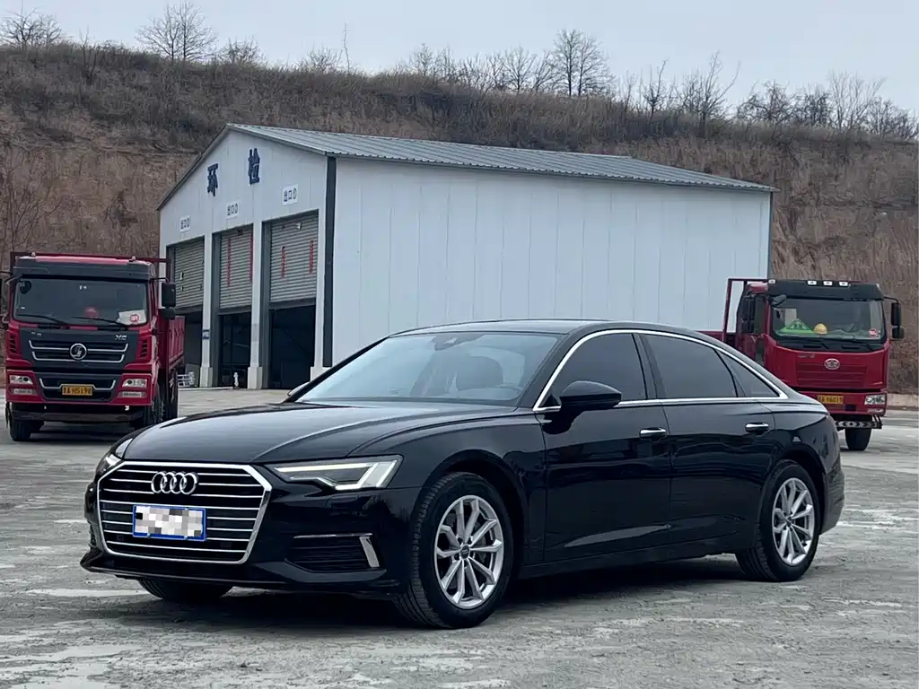 Audi A6L 2020 — фото 1