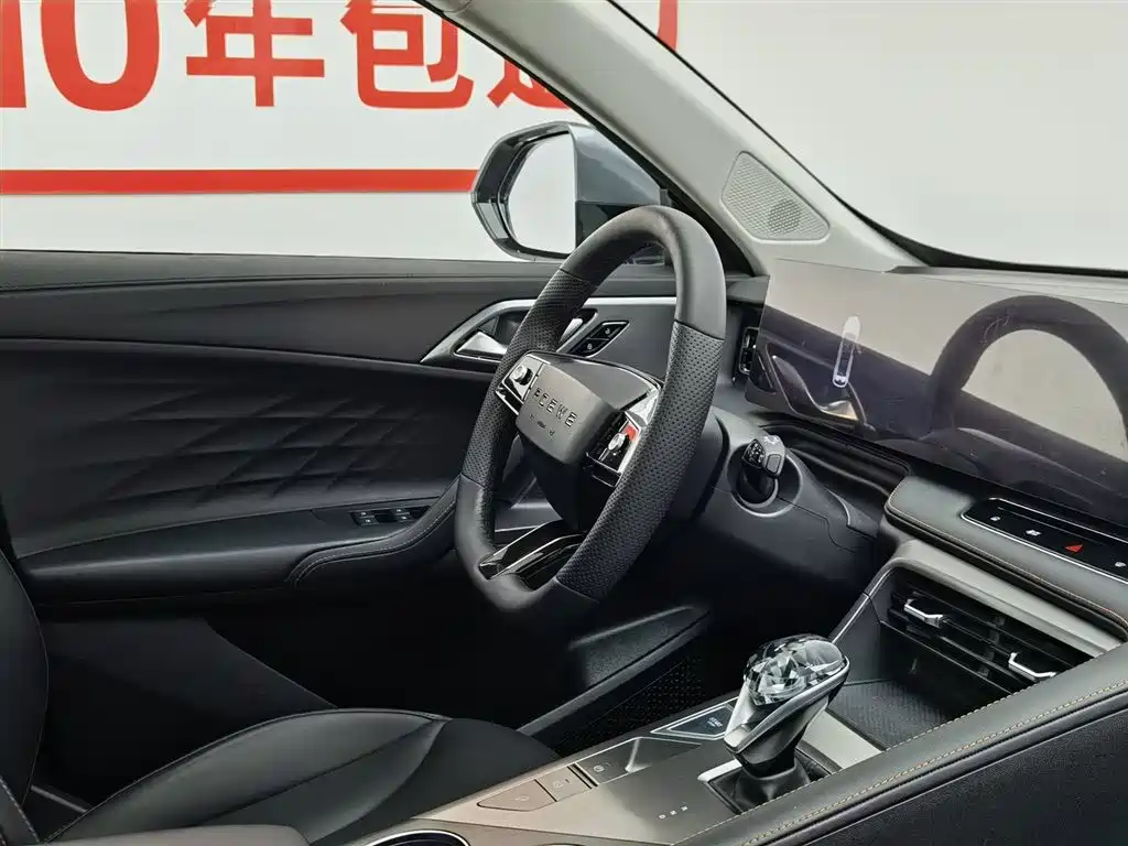 Roewe RX5 New Energy 2023 — фото 22