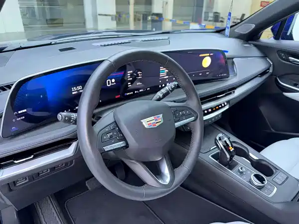 Cadillac XT4 2024