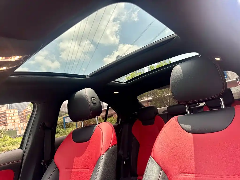 Mercedes-Benz A-Class AMG 2023 — фото 13