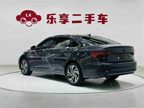 Volkswagen Sagitar 2021