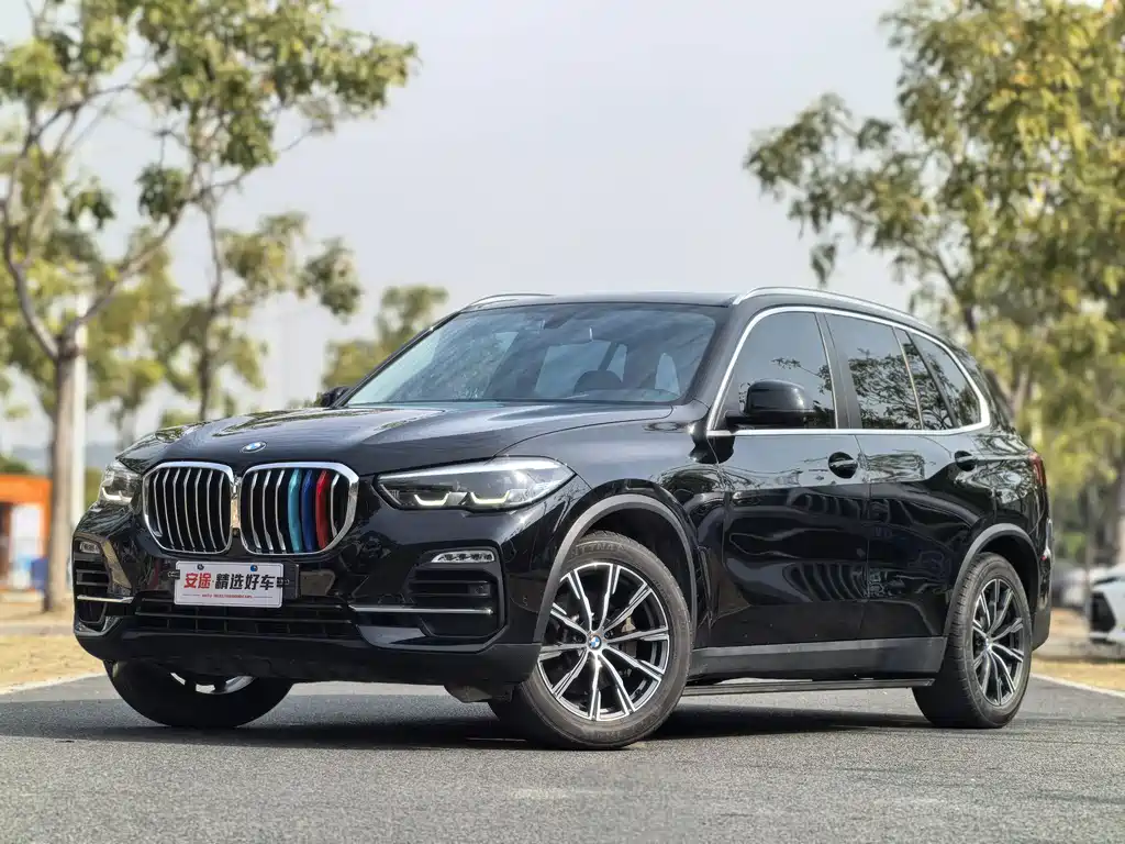 BMW X5 2020 — фото 1