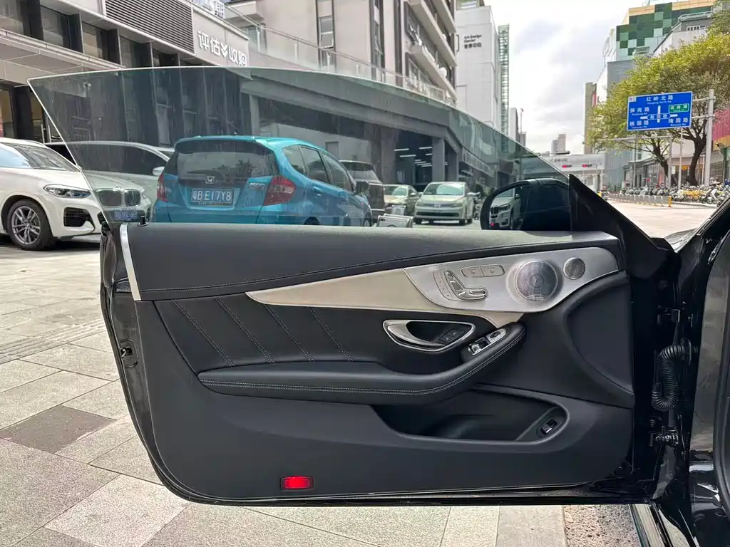 Mercedes-Benz C-Class AMG 2019 — фото 12