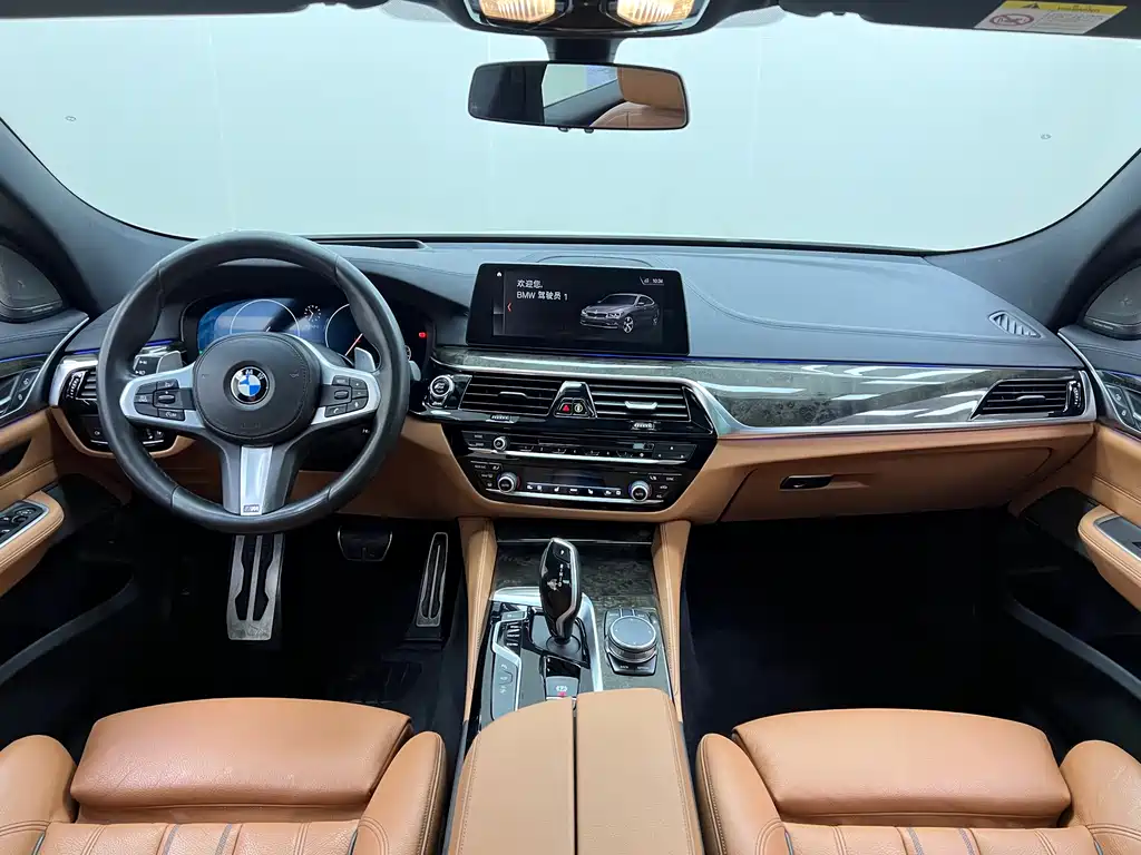 BMW 6 Series GT 2019 — фото 25