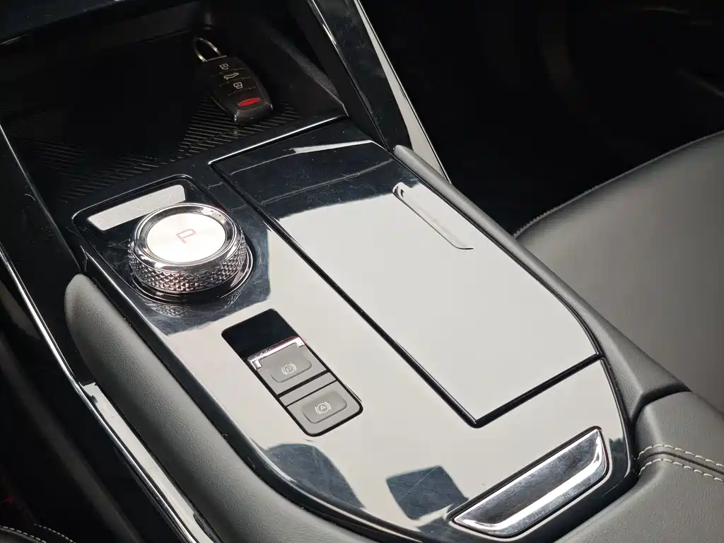 Haval H6 2021 — фото 19