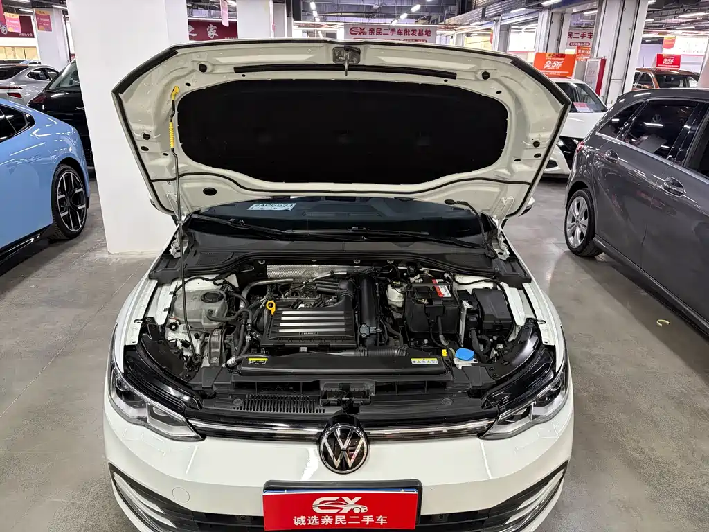 Volkswagen Golf 2022