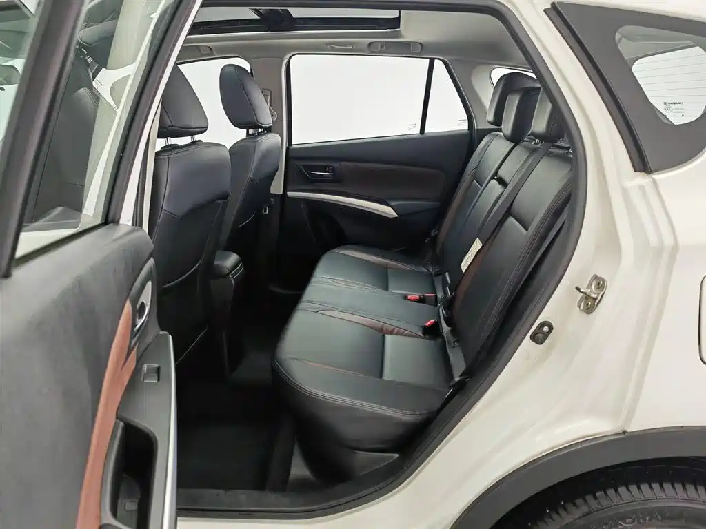 Suzuki Vitara 2019 — фото 15