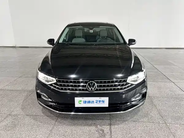 Volkswagen Magotan 2023