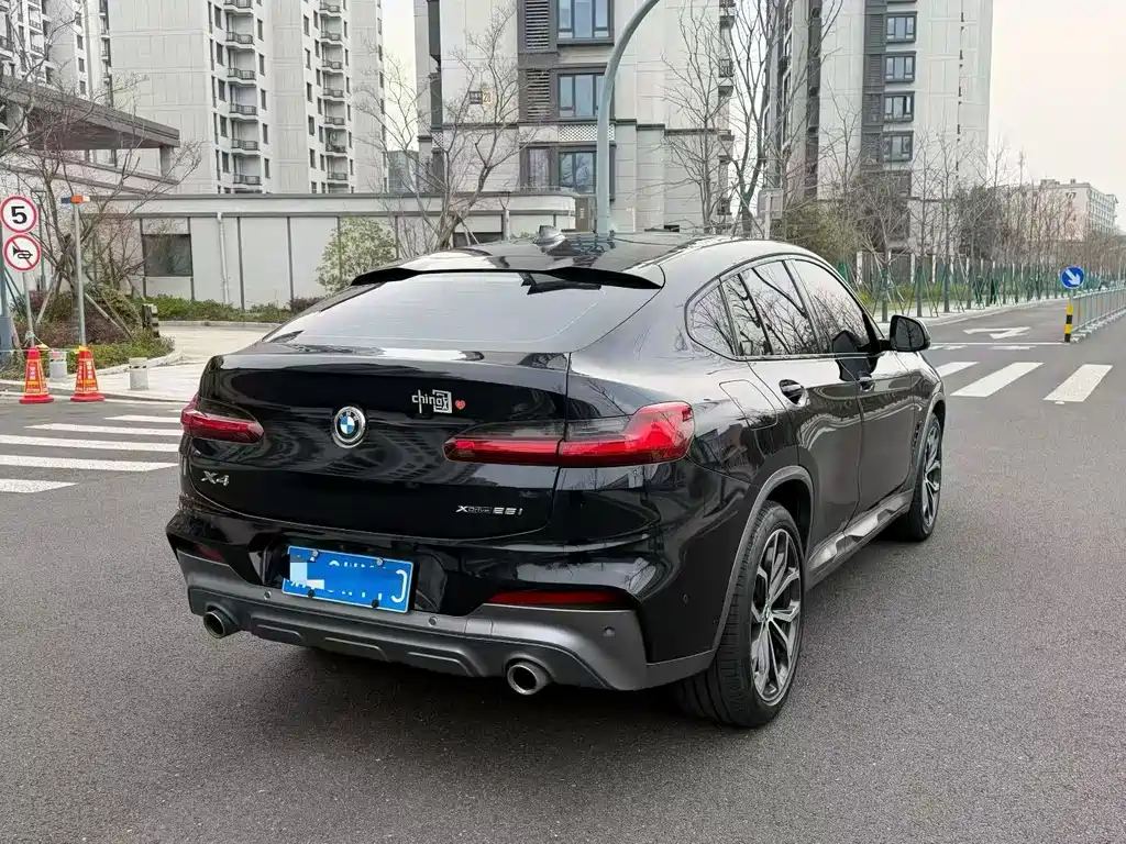 BMW X4 2020 — фото 10
